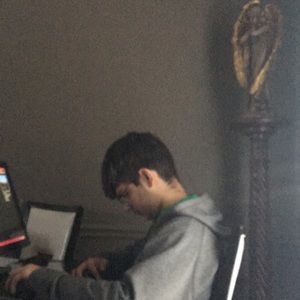 Meet your Posher, Dominic